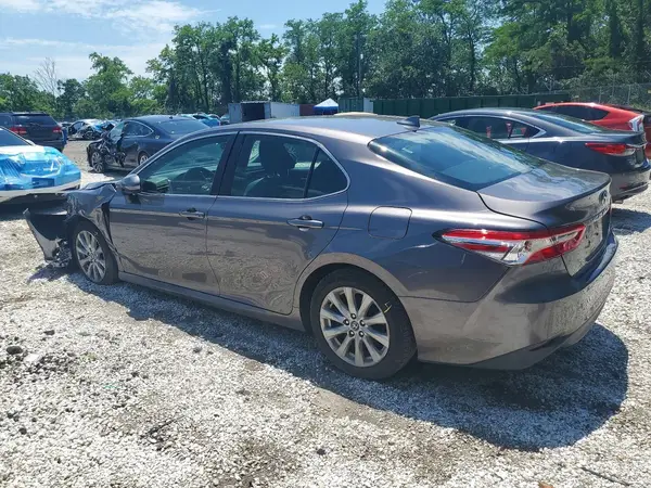 4T1C11AK6LU929831 2020 TOYOTA CAMRY - Image 2