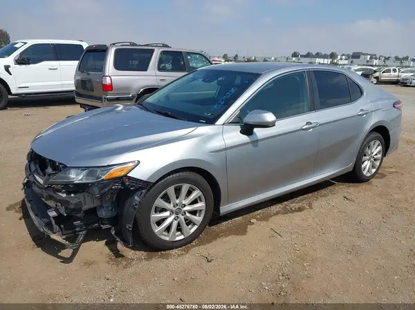 4T1C11AK6LU937282 2020 TOYOTA CAMRY - Image 2