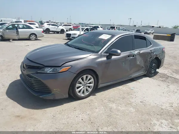 4T1C11AK6LU939162 2020 TOYOTA CAMRY - Image 2