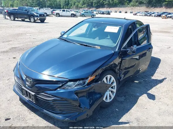 4T1C11AK6LU939923 2020 TOYOTA CAMRY - Image 2