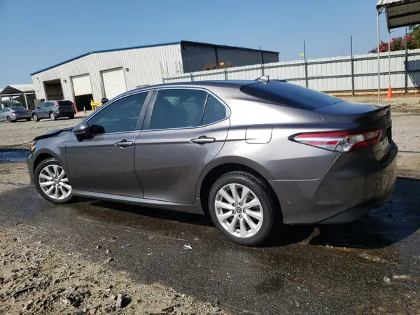 4T1C11AK6LU953806 2020 TOYOTA CAMRY - Image 2