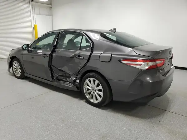 4T1C11AK6LU958200 2020 TOYOTA CAMRY - Image 2