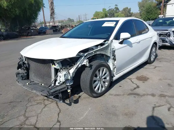 4T1C11AK6LU979046 2020 TOYOTA CAMRY - Image 2