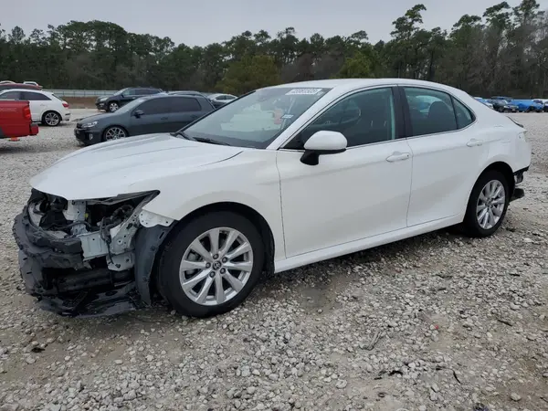 4T1C11AK6LU985316 2020 TOYOTA CAMRY - Image 1