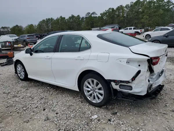 4T1C11AK6LU985316 2020 TOYOTA CAMRY - Image 2