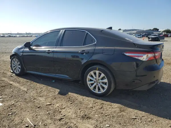4T1C11AK6LU989592 2020 TOYOTA CAMRY - Image 2