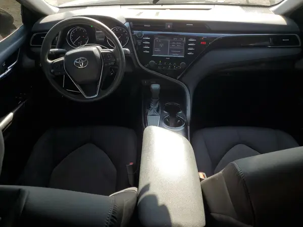 4T1C11AK6LU989592 2020 TOYOTA CAMRY - Image 8