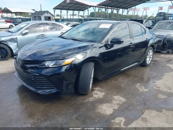 4T1C11AK6LU990063 2020 TOYOTA CAMRY - Image 2