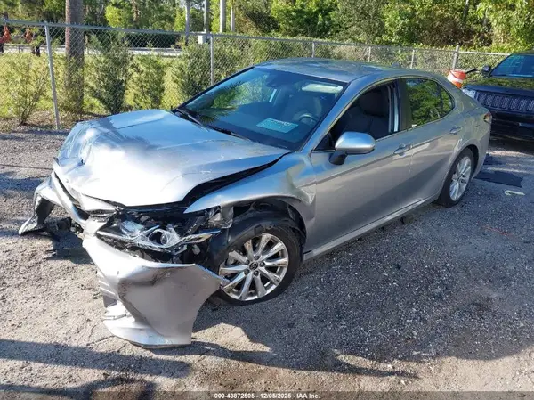 4T1C11AK6LU997661 2020 TOYOTA CAMRY - Image 2