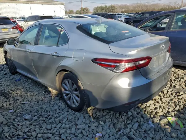 4T1C11AK6LU998728 2020 TOYOTA CAMRY - Image 2