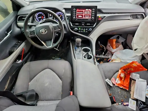 4T1C11AK6MU439584 2021 TOYOTA CAMRY - Image 8