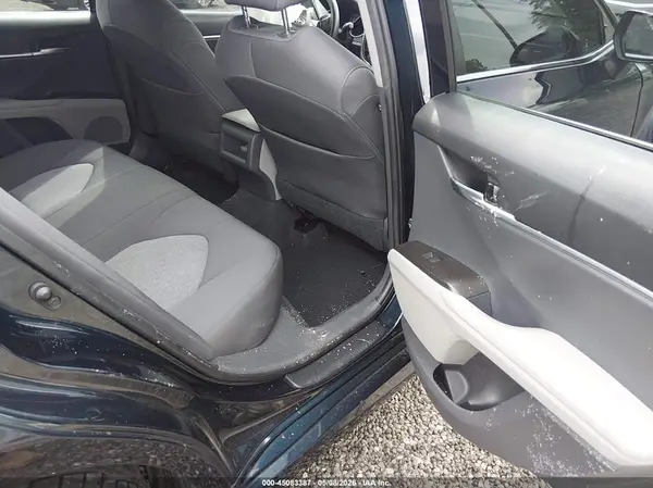 4T1C11AK6MU440718 2021 TOYOTA CAMRY - Image 8