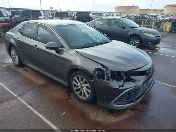 4T1C11AK6MU459320 2021 TOYOTA CAMRY - Image 1