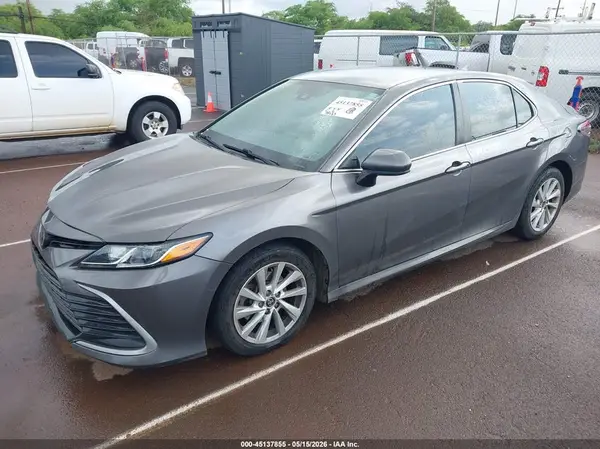4T1C11AK6MU459320 2021 TOYOTA CAMRY - Image 2