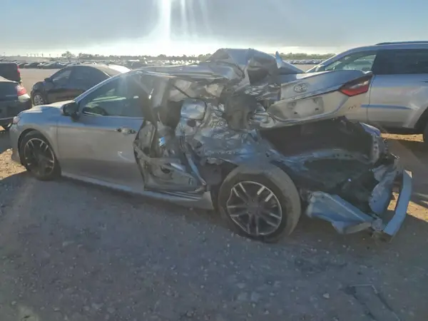 4T1C11AK6MU488929 2021 TOYOTA CAMRY - Image 2