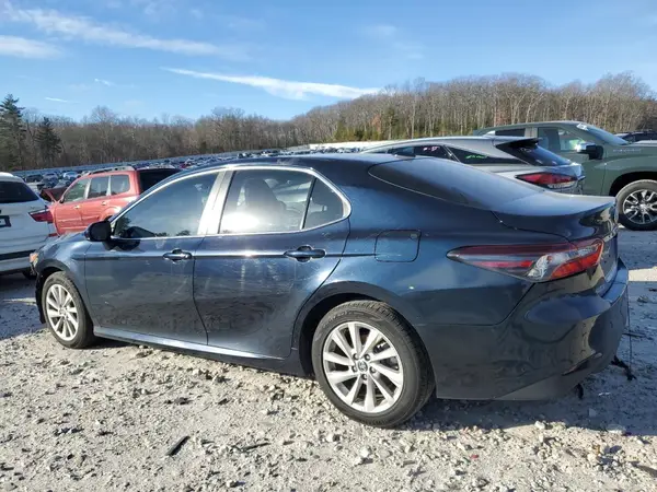 4T1C11AK6MU497727 2021 TOYOTA CAMRY - Image 2