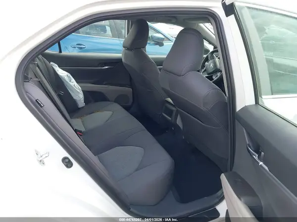 4T1C11AK6MU521668 2021 TOYOTA CAMRY - Image 8