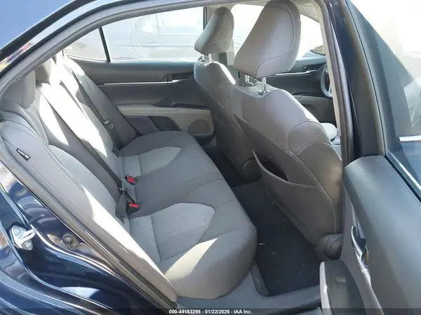 4T1C11AK6MU533366 2021 TOYOTA CAMRY - Image 8