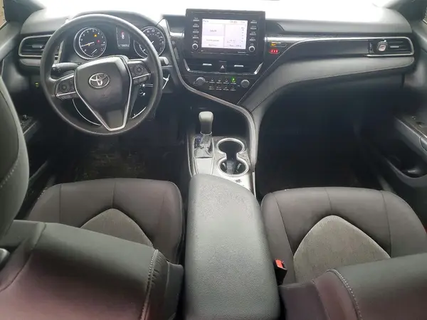 4T1C11AK6MU561572 2021 TOYOTA CAMRY - Image 8
