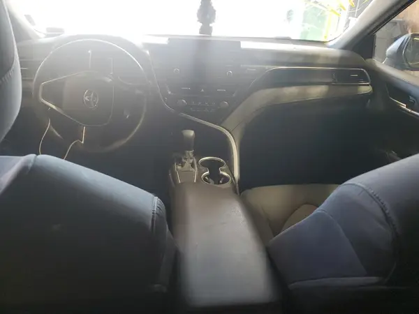 4T1C11AK6MU573799 2021 TOYOTA CAMRY - Image 8