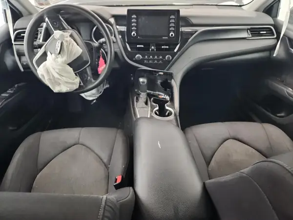 4T1C11AK6MU580459 2021 TOYOTA CAMRY - Image 8