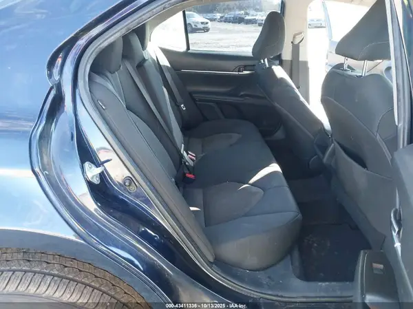 4T1C11AK6MU592739 2021 TOYOTA CAMRY - Image 8