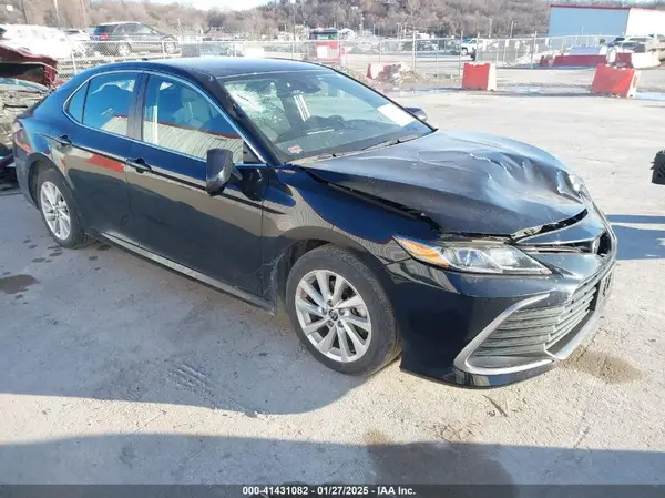 4T1C11AK6MU594202 2021 TOYOTA CAMRY - Image 1