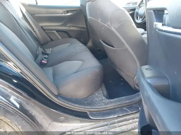4T1C11AK6MU594202 2021 TOYOTA CAMRY - Image 8
