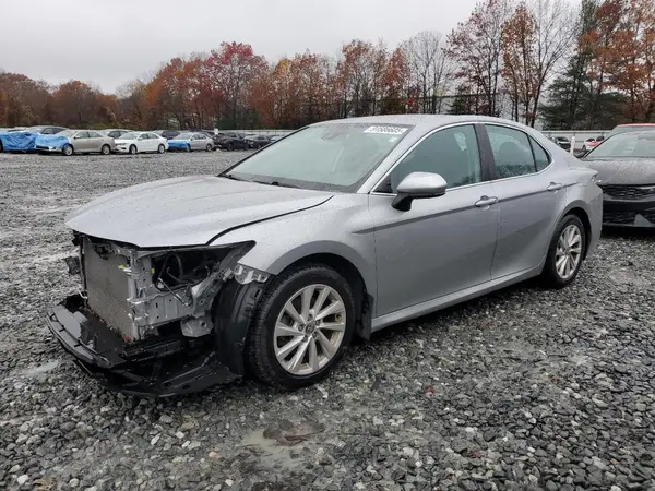 4T1C11AK6MU600631 2021 TOYOTA CAMRY - Image 1