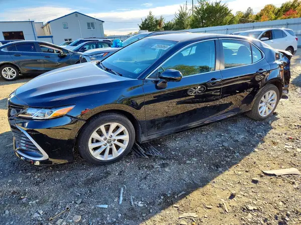 4T1C11AK6MU606655 2021 TOYOTA CAMRY - Image 1