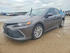 4T1C11AK6NU029823 2022 TOYOTA CAMRY