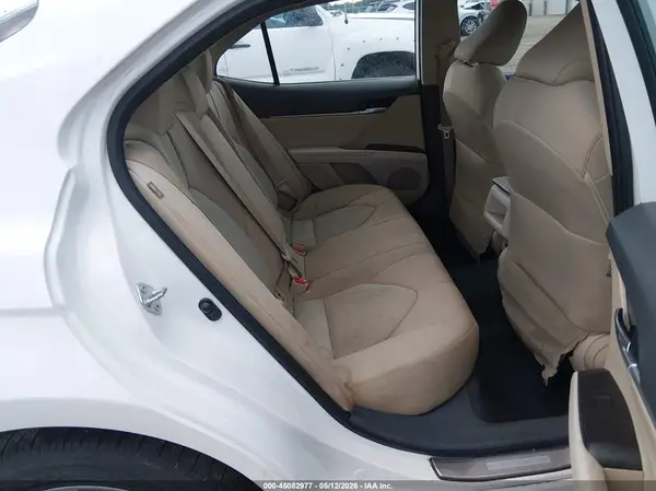 4T1C11AK6NU036738 2022 TOYOTA CAMRY - Image 8