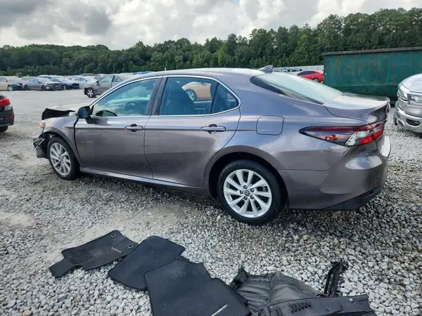 4T1C11AK6NU055516 2022 TOYOTA CAMRY - Image 2