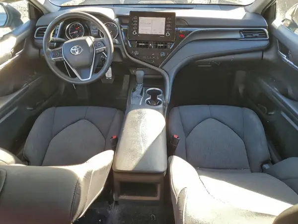 4T1C11AK6NU622873 2022 TOYOTA CAMRY - Image 8