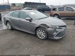 4T1C11AK6NU626700 2022 TOYOTA CAMRY