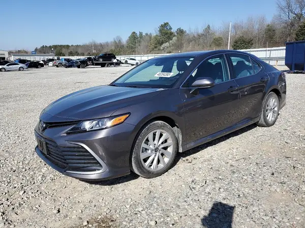 4T1C11AK6NU633288 2022 TOYOTA CAMRY - Image 1