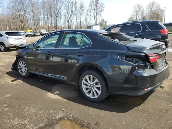 4T1C11AK6NU636711 2022 TOYOTA CAMRY - Image 2