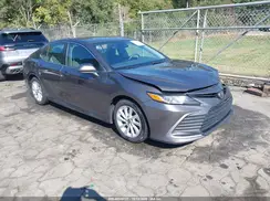 4T1C11AK6NU646557 2022 TOYOTA CAMRY