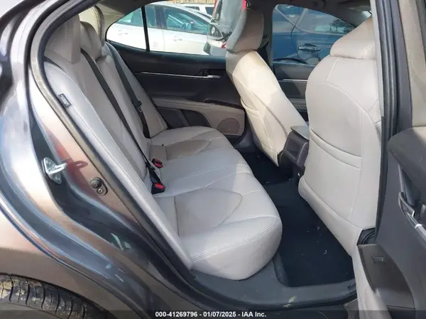 4T1C11AK6NU668171 2022 TOYOTA CAMRY - Image 8