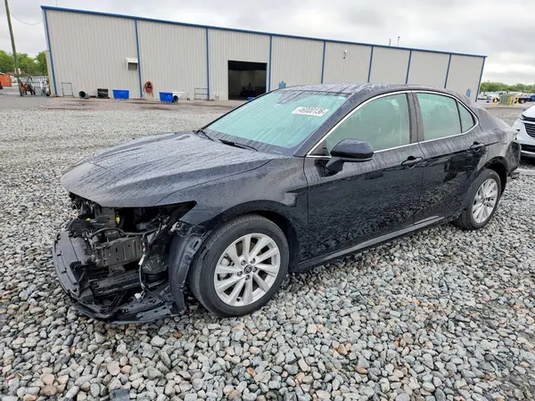 4T1C11AK6NU673760 2022 TOYOTA CAMRY - Image 1