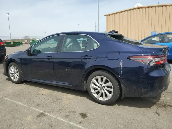 4T1C11AK6NU674178 2022 TOYOTA CAMRY - Image 2