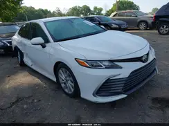 4T1C11AK6NU674200 2022 TOYOTA CAMRY