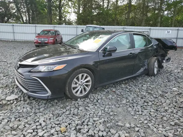 4T1C11AK6NU676982 2022 TOYOTA CAMRY - Image 1