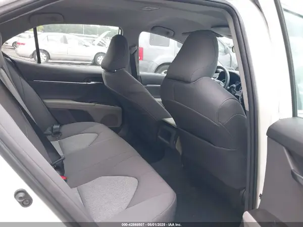 4T1C11AK6NU699100 2022 TOYOTA CAMRY - Image 8