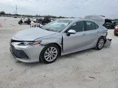4T1C11AK6NU711486 2022 TOYOTA CAMRY