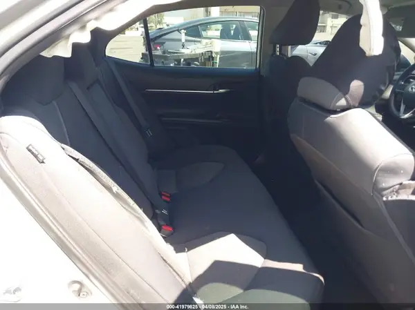 4T1C11AK6NU716400 2022 TOYOTA CAMRY - Image 8