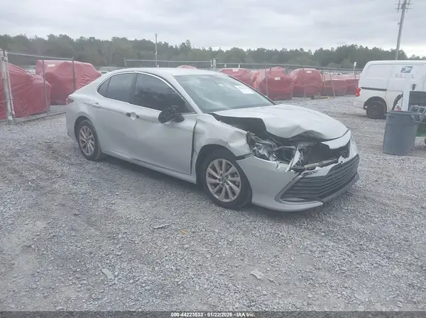 4T1C11AK6PU085747 2023 TOYOTA CAMRY - Image 1