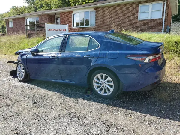 4T1C11AK6PU090656 2023 TOYOTA CAMRY - Image 2