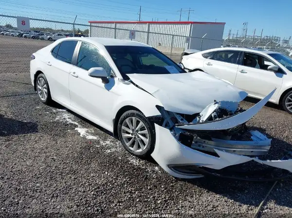 4T1C11AK6PU095436 2023 TOYOTA CAMRY - Image 1