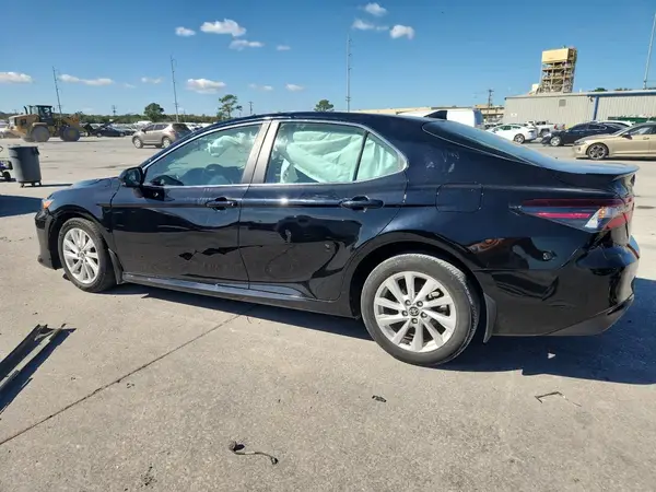 4T1C11AK6PU098935 2023 TOYOTA CAMRY - Image 2